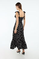 vestido midi evasê